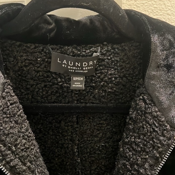 Sherpa Jacket - Picture 4 of 4